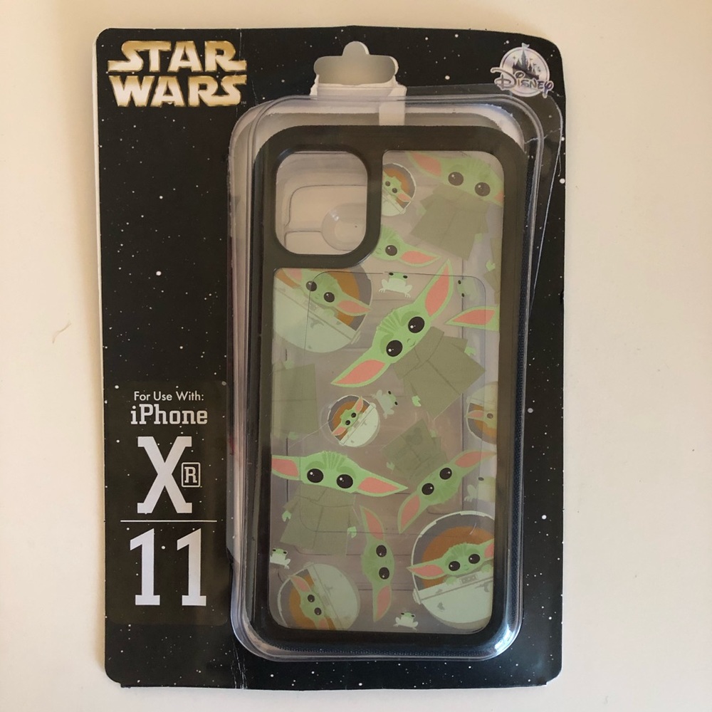 Baby Yoda The Child Mandolorian Phone Case